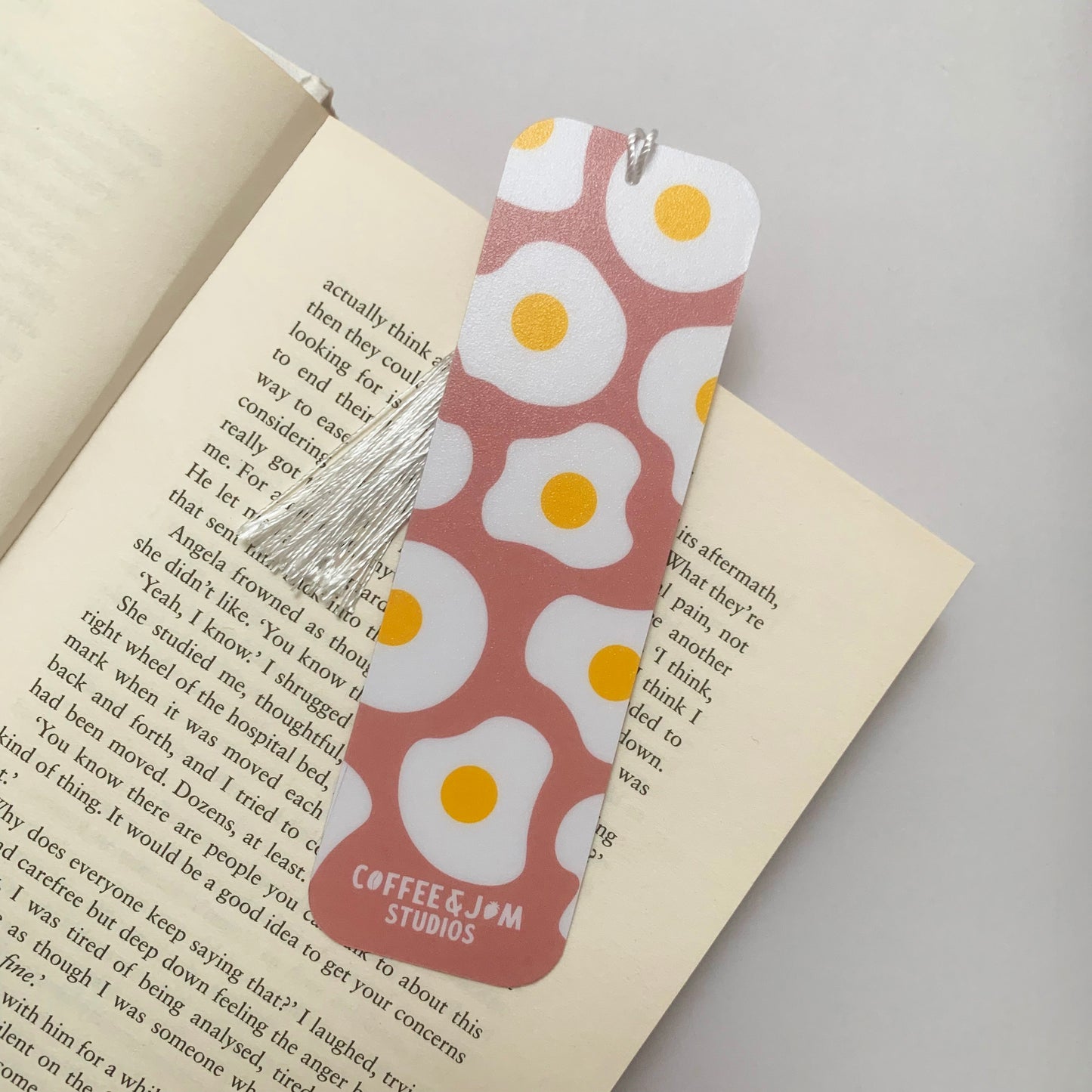 🍳 Fried Egg Pattern Recycled Bookmark with Tassel – Matte Finish