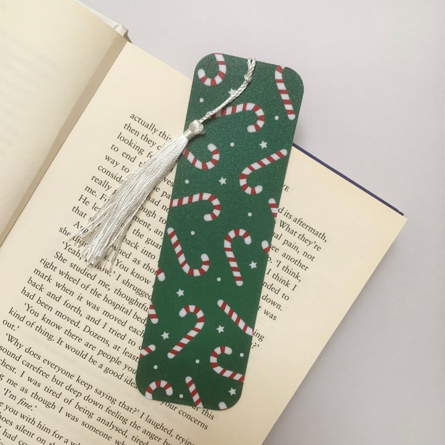 🍬 Candy Cane Christmas Recycled Bookmark with Tassel – Matte Finish
