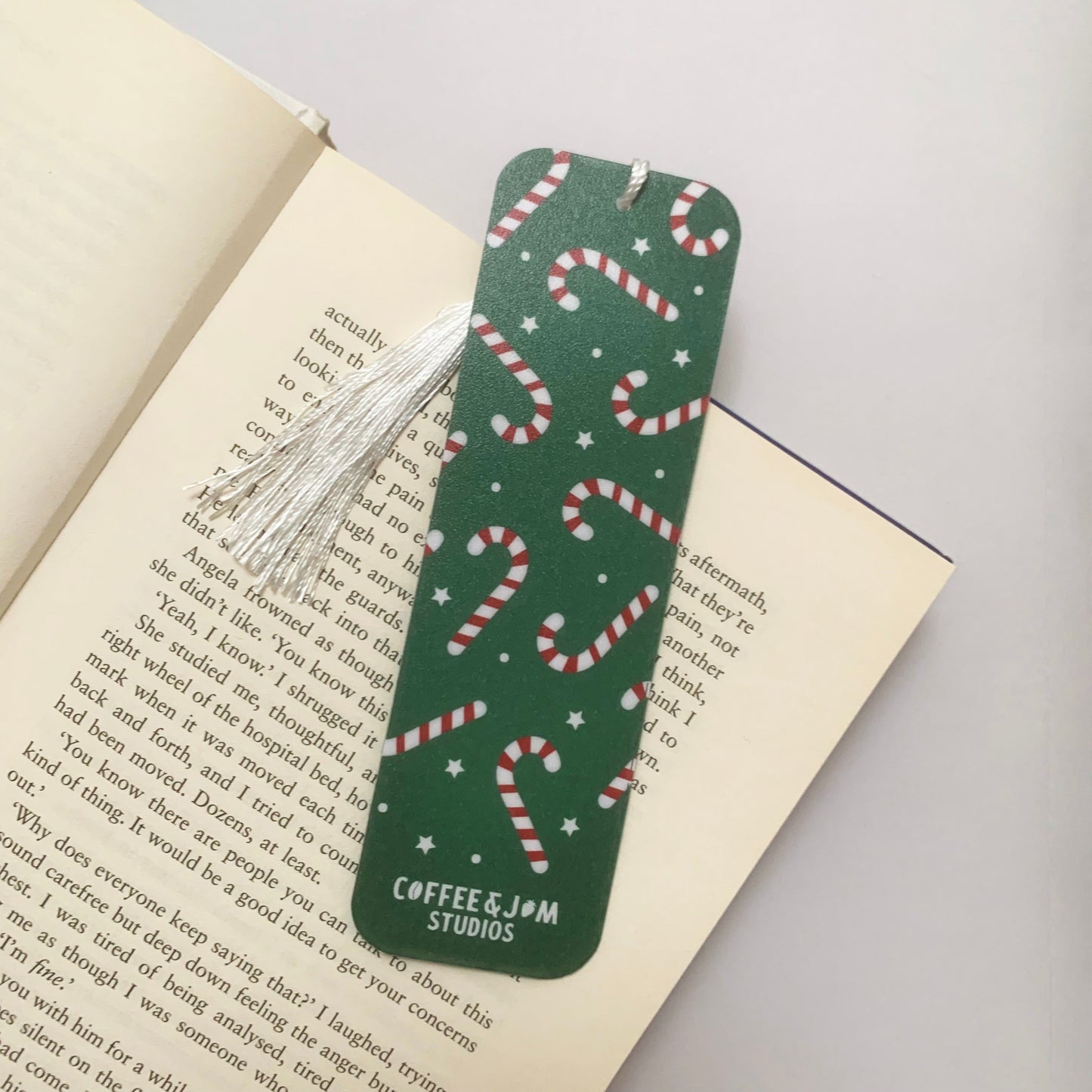 🍬 Candy Cane Christmas Recycled Bookmark with Tassel – Matte Finish