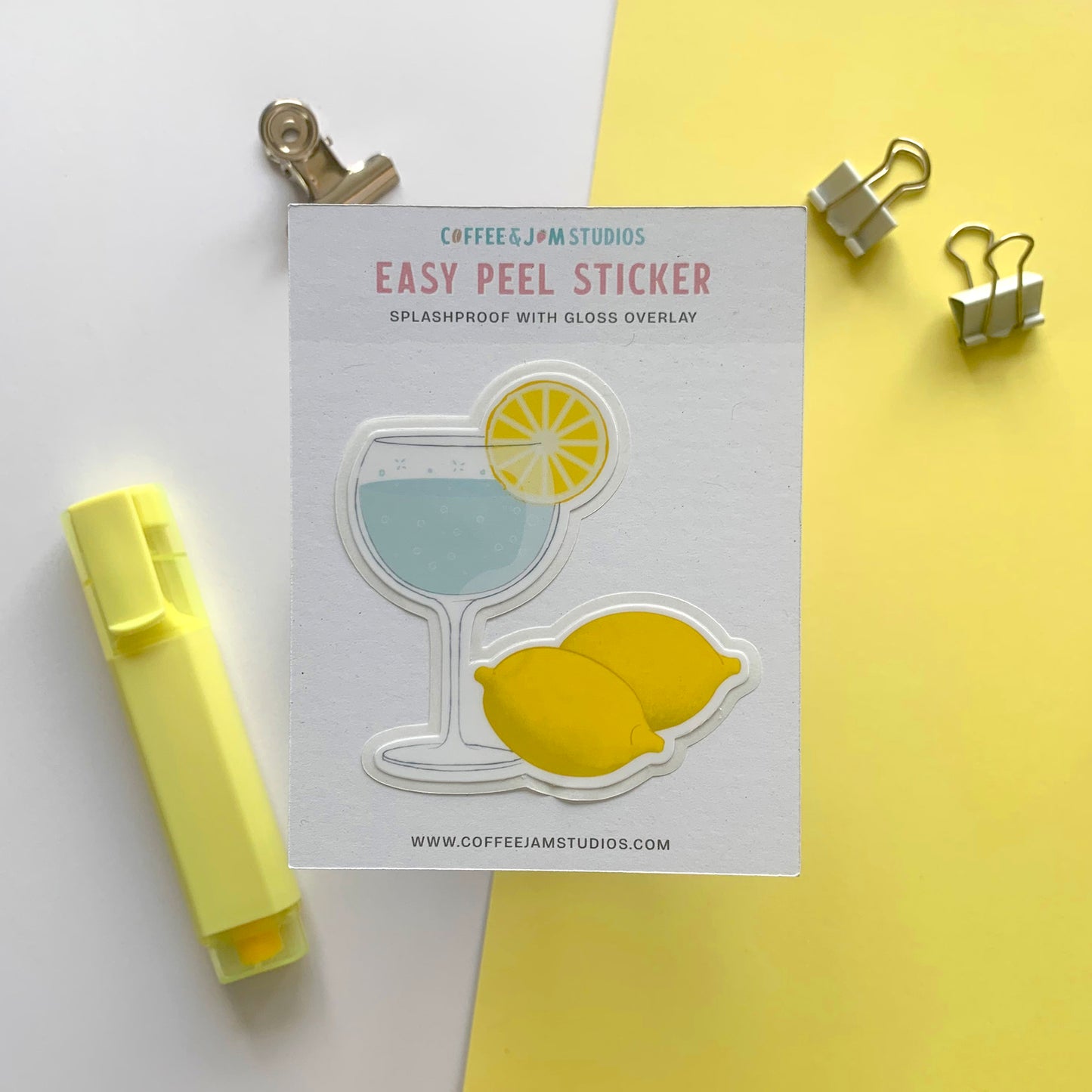 🍸 Gin Glass with Lemons – Easy Peel Sticker with Gloss Overlay