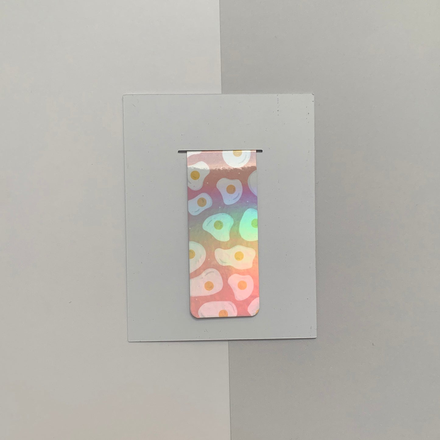 🍳 Fried Eggs - Mini Recycled Magnetic Bookmark