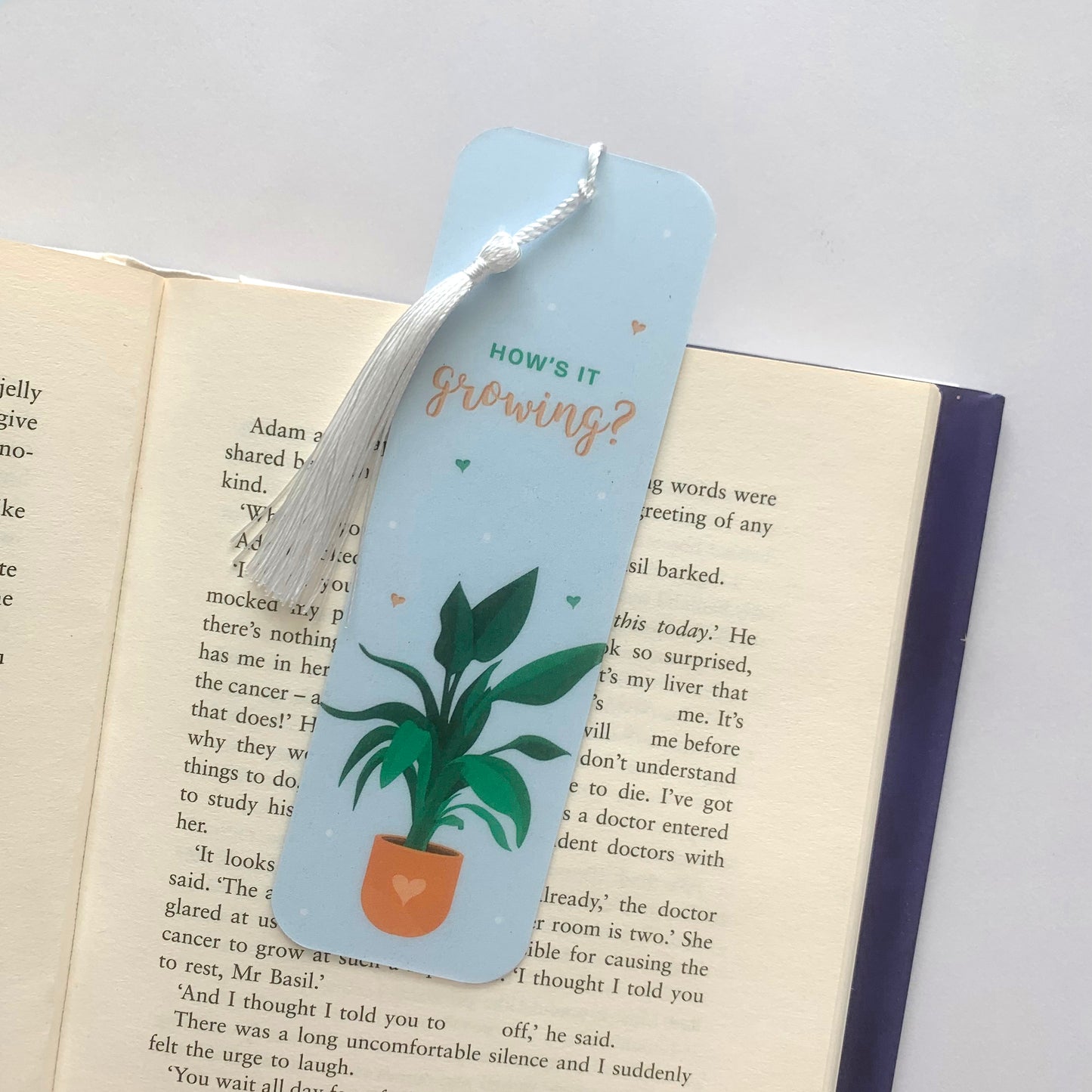 🪴 "How's It Growing?" Recycled Bookmark with Tassel – Matte Finish