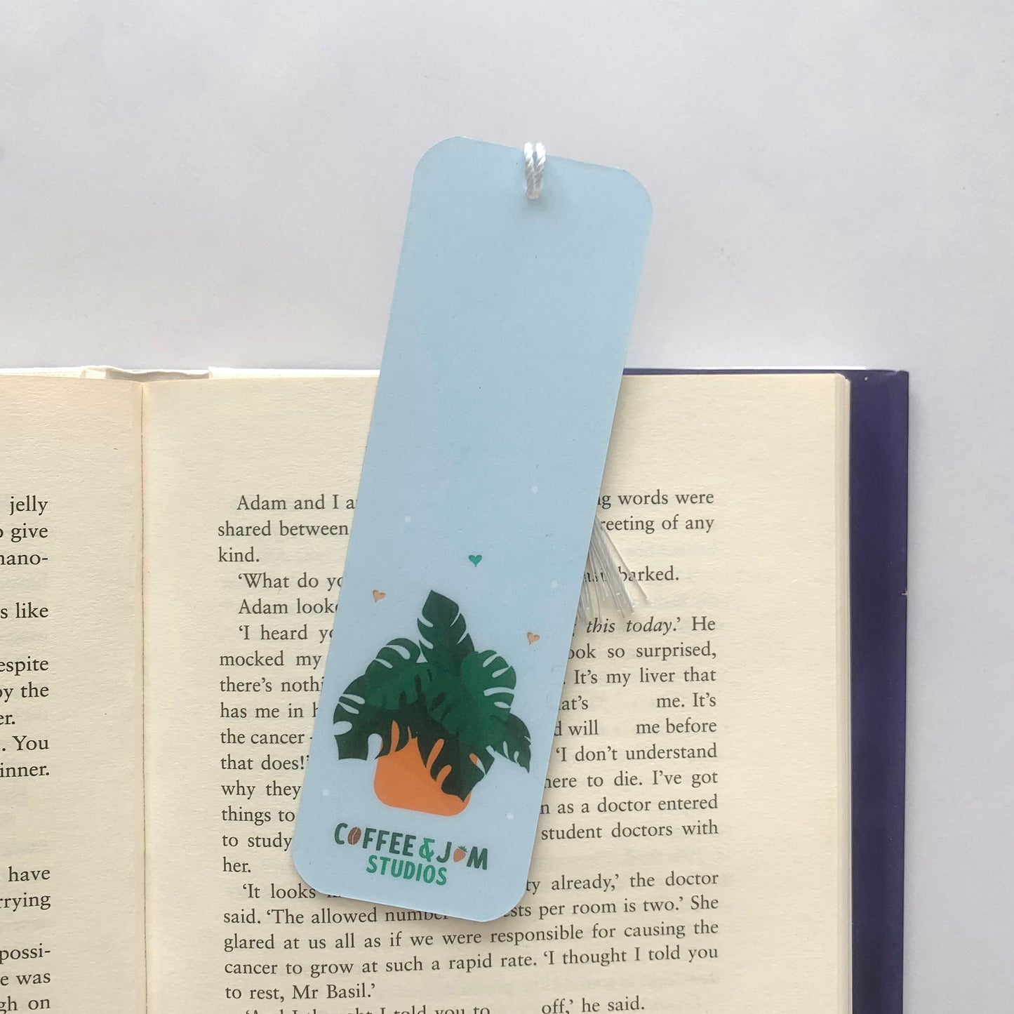 🪴 "How's It Growing?" Recycled Bookmark with Tassel – Matte Finish